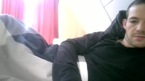 Snapshot of horny_dutch020 chatting on February 8, 9:23 am horny_dutch020 online show from February 8, 9:23 am