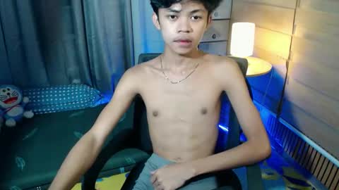 horny_joshxxx online show from February 7, 6:50 am