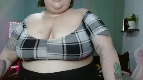 onlyTiffany I broke up with  frank 10 days ago online show from December 3, 5:53 am