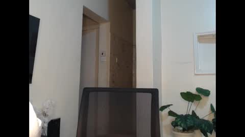 horny_princcess online show from December 7, 1:03 am