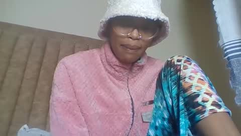 horny_sexy_baby online show from December 22, 6:21 am