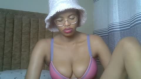 horny_sexy_baby online show from January 15, 2:21 pm