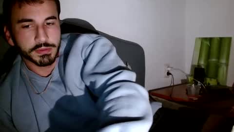 Snapshot of hornyasfuckk33 chatting on December 14, 6:45 pm hornyasfuckk33 online show from December 14, 6:45 pm