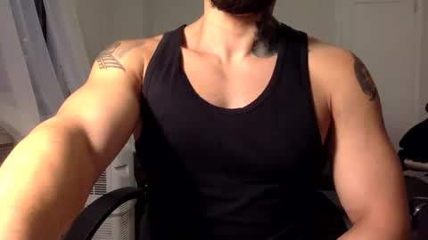 hornybbcxx online show from November 21, 9:46 pm