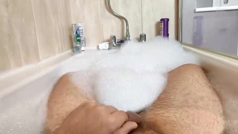 Snapshot of hornybiker1987 chatting on November 27, 11:23 am hornybiker1987 online show from November 27, 11:23 am