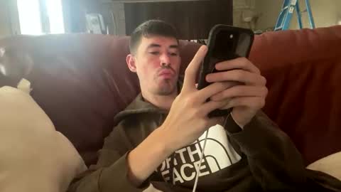 Justin 7 inches online show from September 14, 4:17 pm