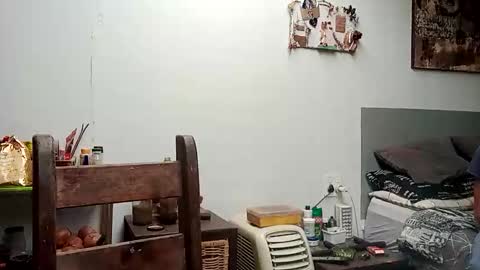 Nix  D online show from January 17, 8:08 am