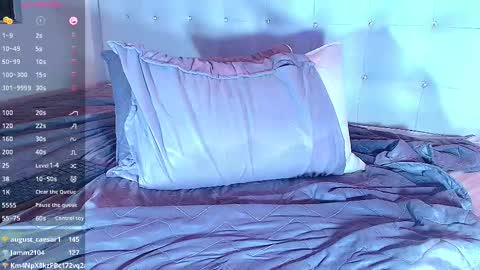 Snapshot of hornyhousekeeper_ chatting on February 25, 6:31 pm Valentina online show from February 25, 6:31 pm