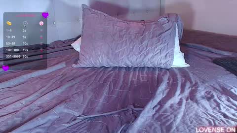 Snapshot of hornyhousekeeper_ chatting on March 11, 3:12 pm Valentina online show from March 11, 3:12 pm