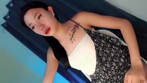 Snapshot of hornykylie047 chatting on September 25, 2:04 am hornykylie047 online show from September 25, 2:04 am