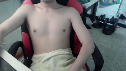 Flea online show from February 24, 10:08 pm