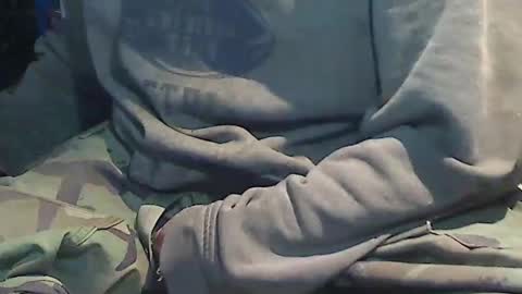 Snapshot of hornyscott666 chatting on December 18, 6:53 am hornyscott666 online show from December 18, 6:53 am