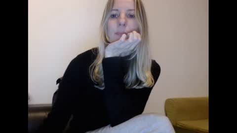 Snapshot of hornyssima chatting on January 25, 8:42 pm Hornyssima online show from January 25, 8:42 pm