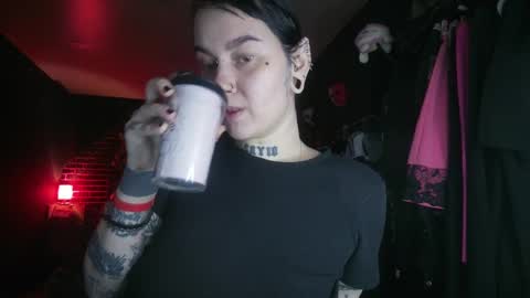 Messalina Horror online show from December 14, 6:46 am