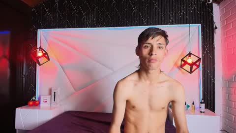 horus_at online show from January 5, 1:13 am