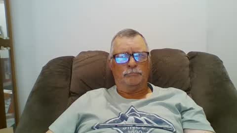 hot4tightholes online show from September 19, 1:23 pm