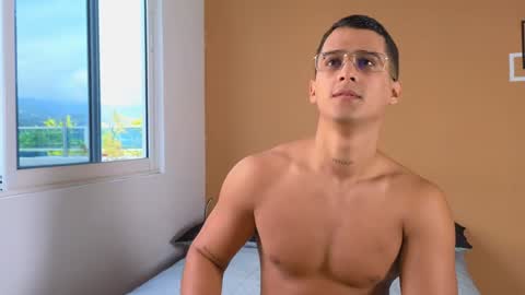 Marcus  Tatti  online show from December 20, 12:49 pm