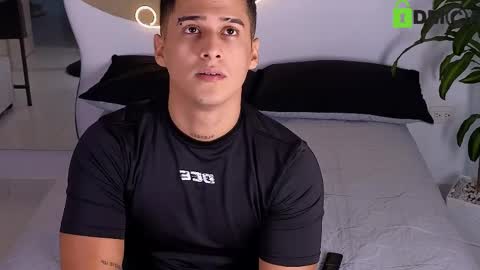 Marcus  Tatti  online show from April 8, 3:12 pm