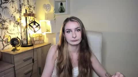 NINA online show from November 13, 7:07 am