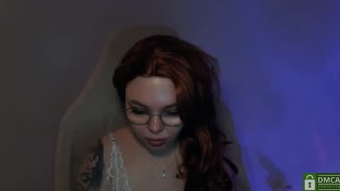 Snapshot of hot_babayaga chatting on December 14, 11:12 pm online show from December 14, 11:12 pm