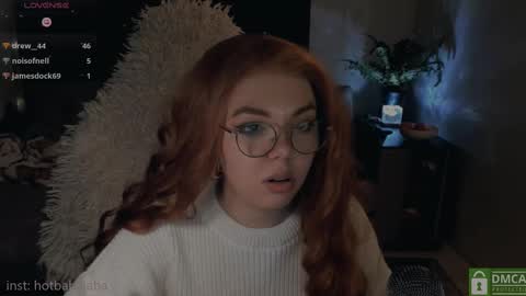 Snapshot of hot_babayaga chatting on January 7, 10:19 pm online show from January 7, 10:19 pm
