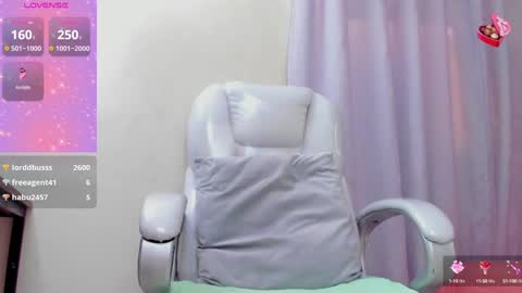 VALENTINA online show from January 25, 11:55 am