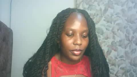 Millie online show from November 2, 9:06 pm