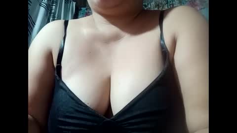 hot_boobs21 online show from October 24, 12:01 pm