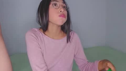 Snapshot of hot_boy_2027 chatting on February 24, 4:38 pm hot_boy_2027 online show from February 24, 4:38 pm