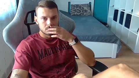 Snapshot of hot_cap_77 chatting on October 3, 11:51 am hot_cap_77 online show from October 3, 11:51 am