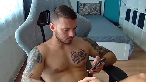 Snapshot of hot_cap_77 chatting on October 4, 9:29 am hot_cap_77 online show from October 4, 9:29 am