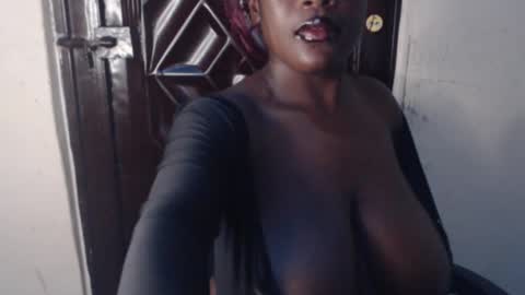 Coco online show from October 20, 9:04 pm