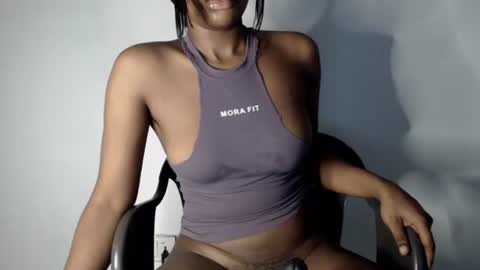 Snapshot of hot_chocoxxxx chatting on October 20, 7:20 am sonia mis choco online show from October 20, 7:20 am