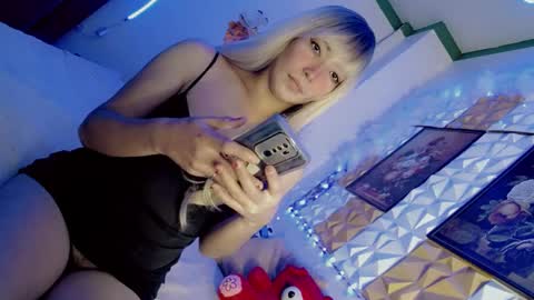 Snapshot of hot_claudia69 chatting on February 28, 3:04 am its me CLAUDIA online show from February 28, 3:04 am