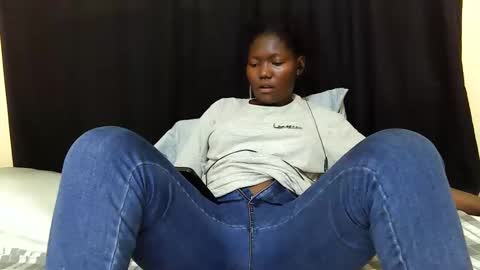 Milly online show from October 8, 6:33 am