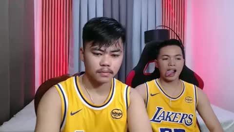 Snapshot of hot_emmanuel chatting on November 24, 6:46 am hot_emmanuel online show from November 24, 6:46 am