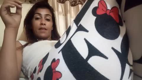 Snapshot of hot_fallingdevil chatting on October 2, 5:42 pm Hot falling devil online show from October 2, 5:42 pm
