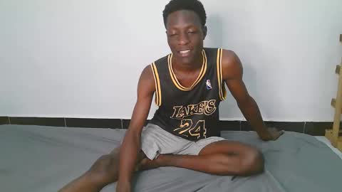 hot_guys88 online show from April 21, 12:33 pm