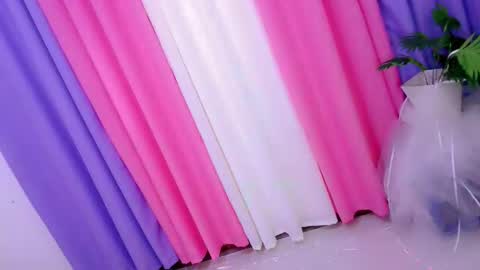 Snapshot of hot_hazelxx chatting on September 22, 11:40 pm Hazel online show from September 22, 11:40 pm