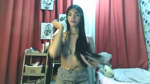 hot_keysha online show from April 2, 5:21 pm