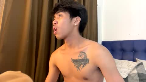 Snapshot of hot_kianxx chatting on November 4, 7:51 am hot_kianxx online show from November 4, 7:51 am