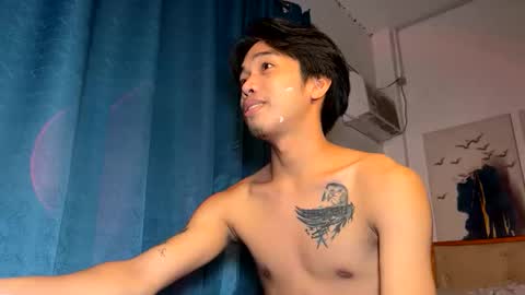 Snapshot of hot_kianxx chatting on November 20, 5:01 pm hot_kianxx online show from November 20, 5:01 pm