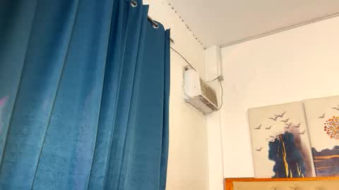 Snapshot of hot_kianxx chatting on November 24, 3:23 pm hot_kianxx online show from November 24, 3:23 pm