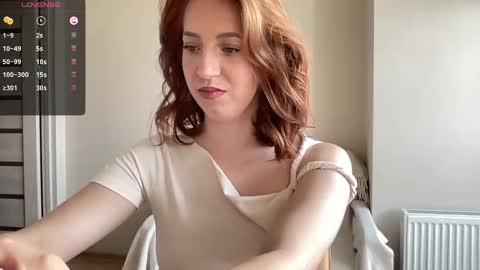 Snapshot of hot_lliinns chatting on September 13, 11:43 am Lina online show from September 13, 11:43 am