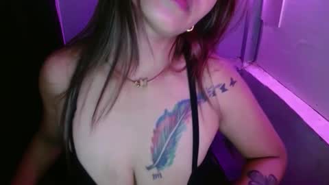 hot_mababy online show from April 24, 4:20 pm