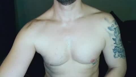 hot_mad online show from April 3, 11:14 pm