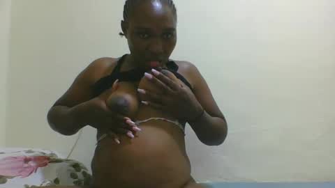 Snapshot of hot_masha chatting on February 2, 8:02 am hot_masha online show from February 2, 8:02 am