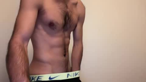 hot_men_athlete online show from October 24, 8:55 am