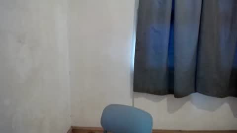 Snapshot of hot_precious_nikki chatting on October 10, 12:09 am Nikki online show from October 10, 12:09 am