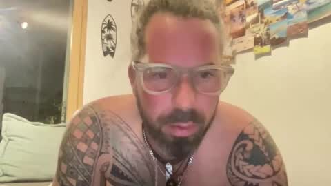 letmedoo2 online show from October 28, 5:37 pm